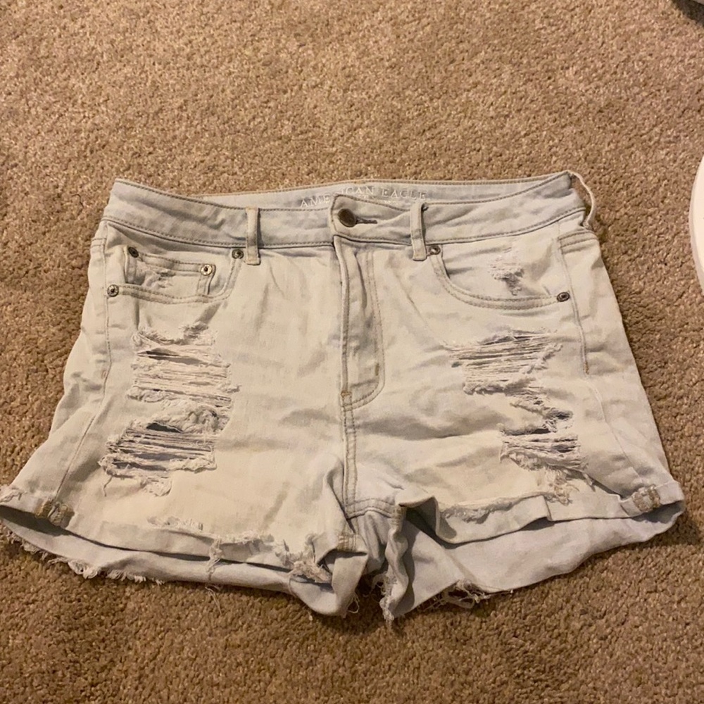 american eagle super high rise ripped jeans